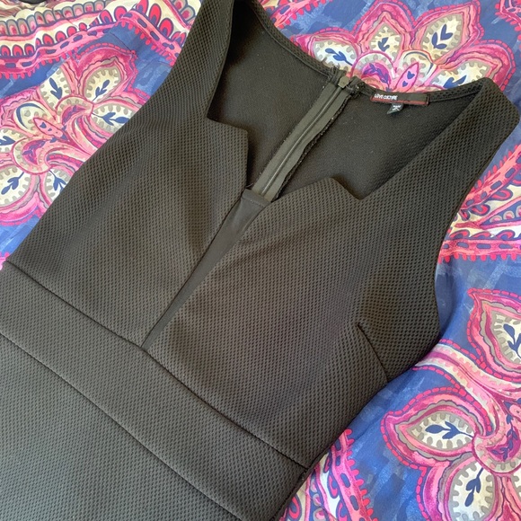 Simple me 🖤 - Picture 3 of 3